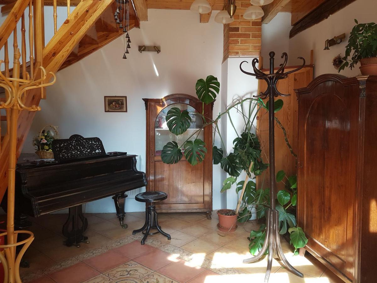 Hostinec Selsky Dvur Zbiroh Exterior foto